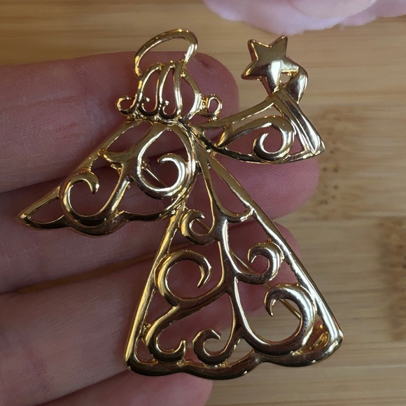 Gold Plated Angel with Star Brooch "For Onto Us" by Premier Designs - Picture 1 of 6